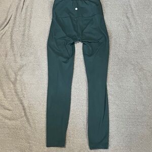 Green leggings